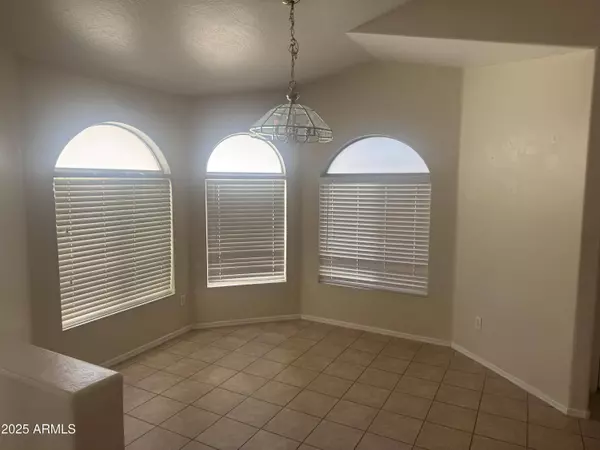 16634 S 45TH Street, Phoenix, AZ 85048