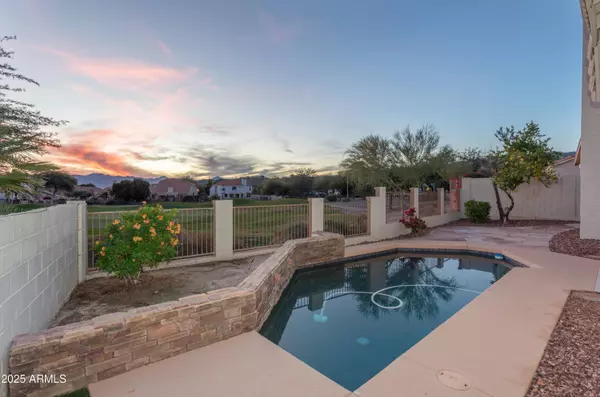 15650 S 13TH Place, Phoenix, AZ 85048
