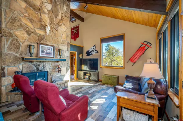 8557 Falls Creek Main, Durango, CO 81301