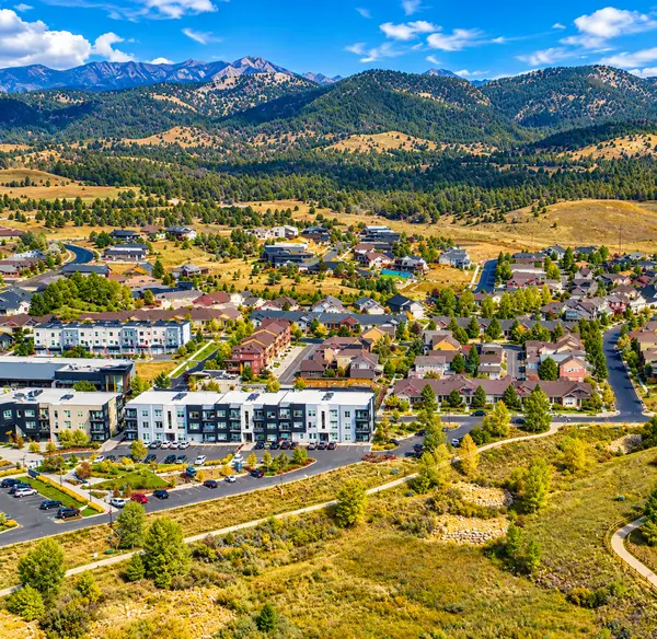 feature image of How Buyers and Sellers Can Negotiate in Today’s Southwest Colorado Real Estate Market