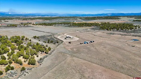 feature image of Expansive Country Living with Mountain Views Near Ignacio, Colorado