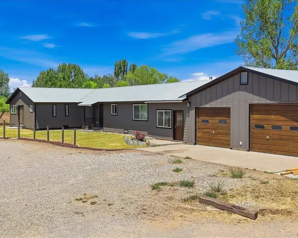 Reimagined Colorado Living on 3.2 Acres Near Durango