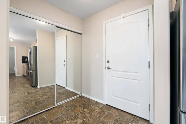 #217 592 HOOKE RD NW, Edmonton, AB T5A 5H2