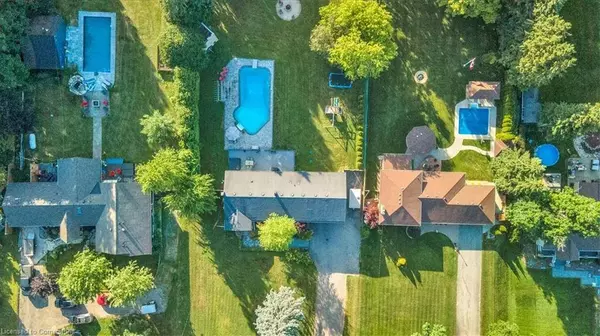 311 8th Concession Road E, Carlisle, ON L8N 2Z7