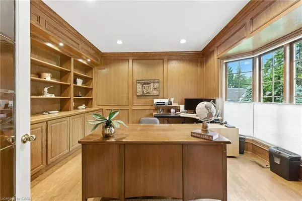 31 Cullum Drive, Carlisle, ON L0R 1H2