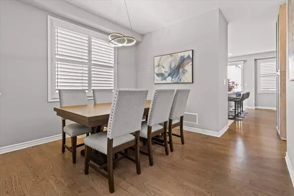 100 Celano DR, Hamilton, ON L8B 1V2