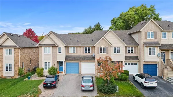 2069 Glenhampton RD, Oakville, ON L6M 3W9