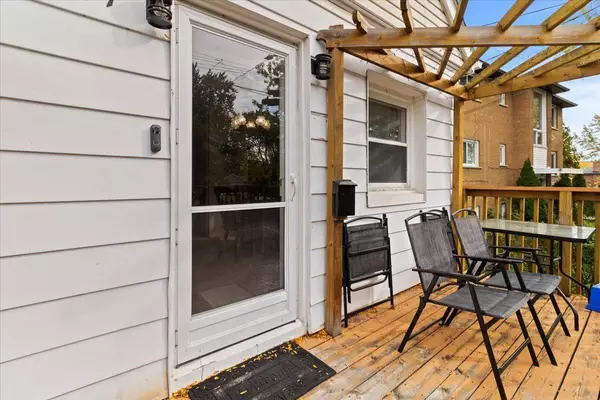 1097 Enola AVE, Mississauga, ON L5G 4B1