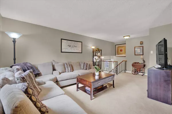 51 Southglen RD, Brantford, ON N3R 6Z9