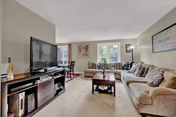 51 Southglen RD, Brantford, ON N3R 6Z9