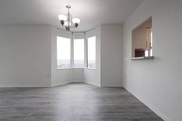 1270 Maple Crossing BLVD #1914, Burlington, ON L7S 2J3