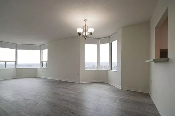 1270 Maple Crossing BLVD #1914, Burlington, ON L7S 2J3