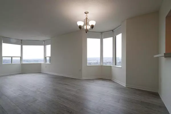 1270 Maple Crossing BLVD #1914, Burlington, ON L7S 2J3