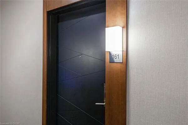 1575 Lakeshore Road W #161, Mississauga, ON L5J 0B1