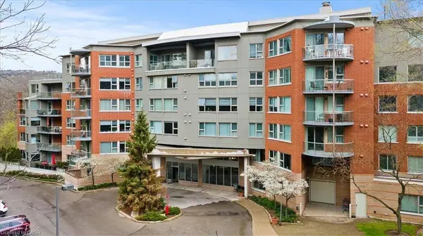 77 Governors Road #602, Hamilton, ON L9H 7N8