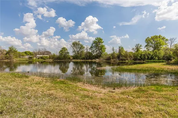 298 Remington CIR, Moody, TX 76557