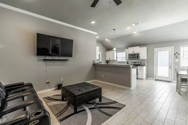 391 Paso Fino ST, Waco, TX 76706