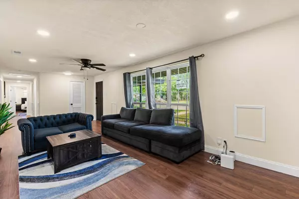 1145 E Sunset ST, Waco, TX 76704