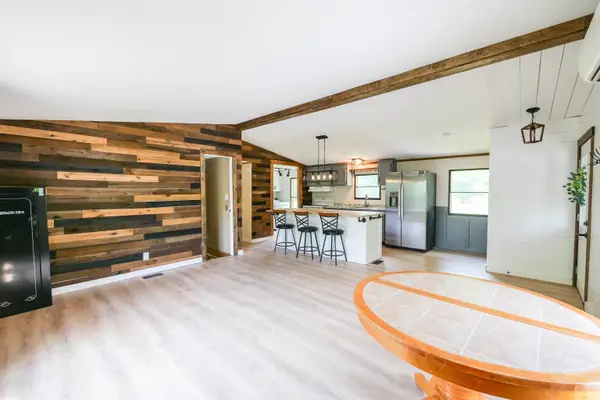 643 Parker RD, Pittsford, VT 05763