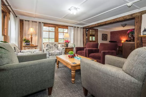 78 Cream Hill RD, Mendon, VT 05701