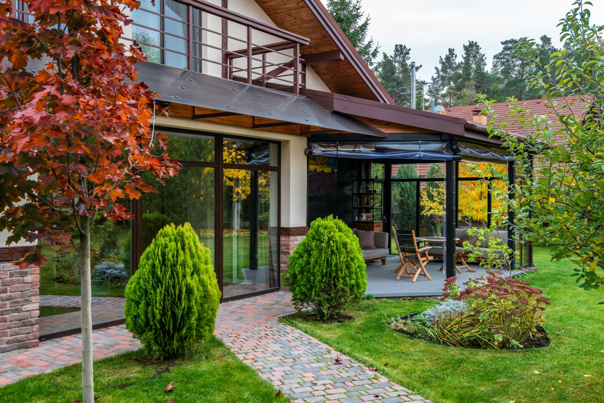 3/4 perspective closeup of a home exterior