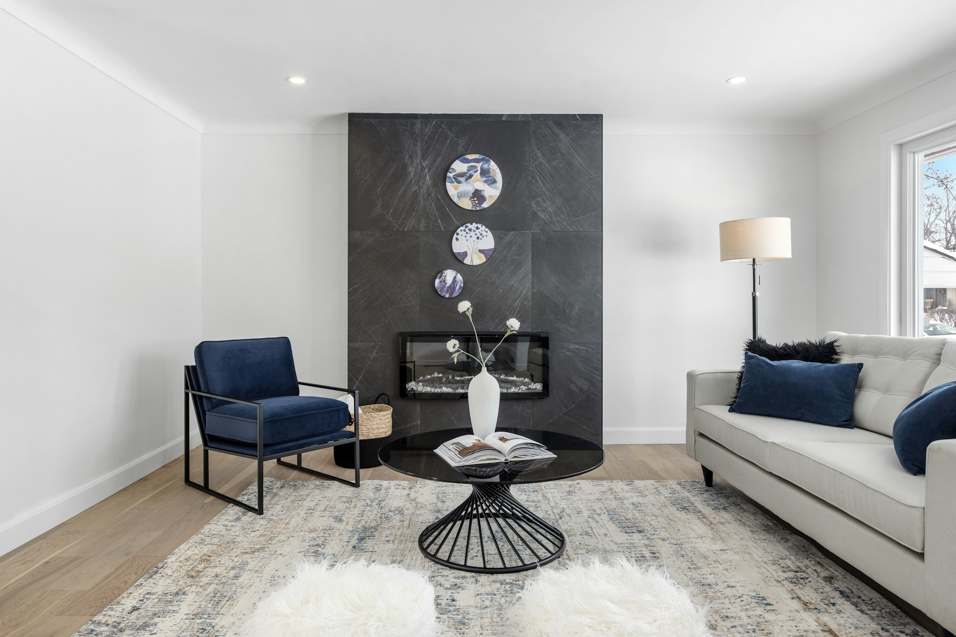 clean, staged living room
