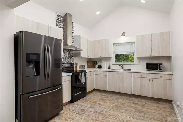 5824 N 23rd LN, Mcallen, TX 78504