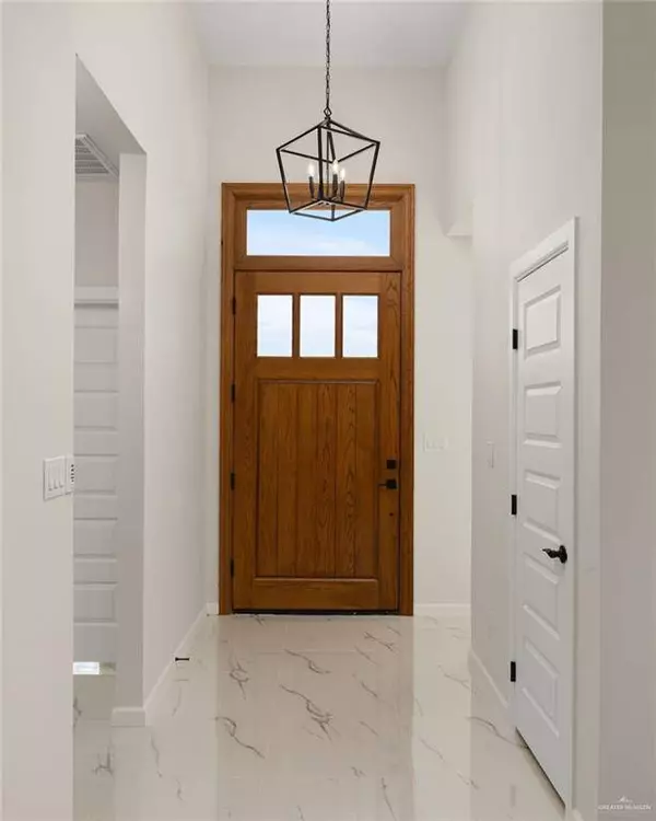 3901 La Paloma DR, San Juan, TX 78589