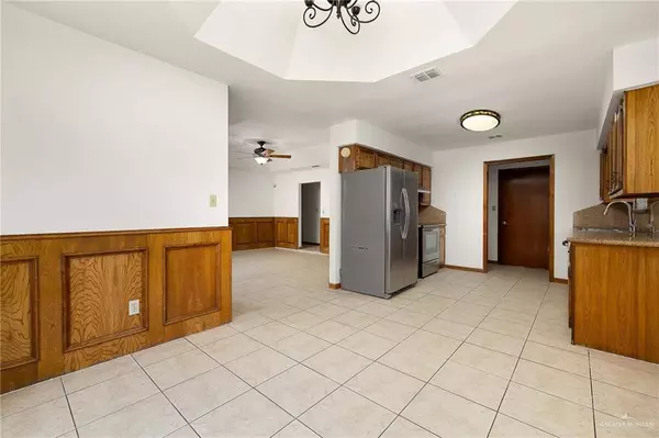 1913 E 24th ST, Mission, TX 78574