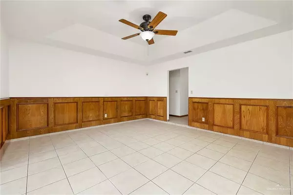 1913 E 24th ST, Mission, TX 78574