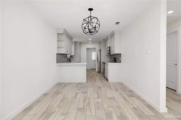 321 E Stubbs ST, Edinburg, TX 78539