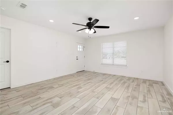 321 E Stubbs ST, Edinburg, TX 78539