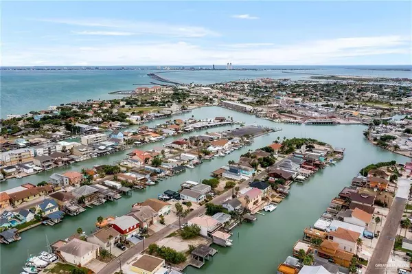 1009 Bass AVE, Port Isabel, TX 78578