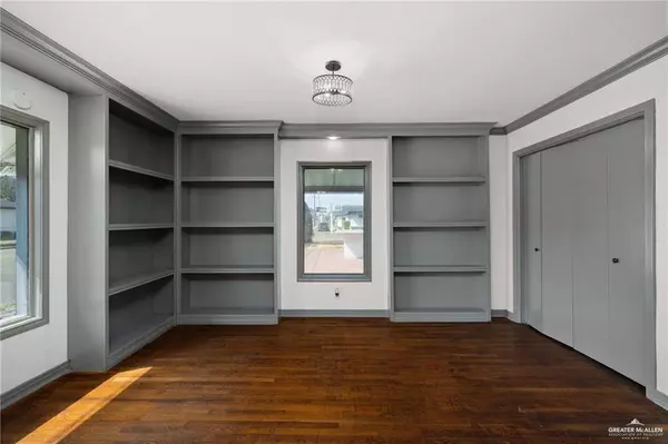 1601 N 7th ST, Mcallen, TX 78501