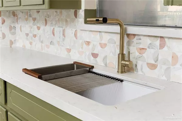 214 Santa Fe ST, Edinburg, TX 78541