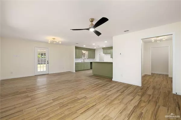 214 Santa Fe ST, Edinburg, TX 78541