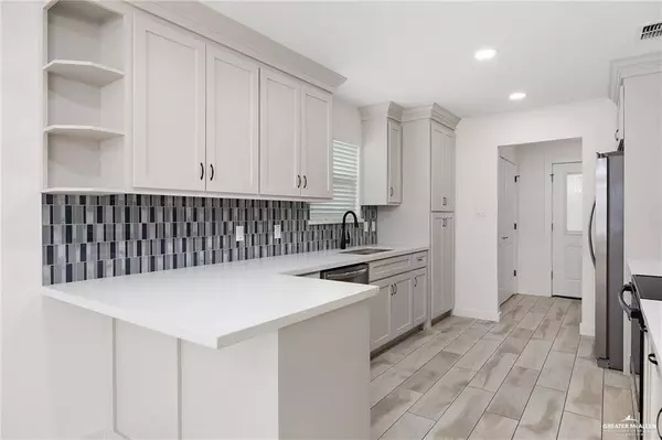 321 E Stubbs ST, Edinburg, TX 78539