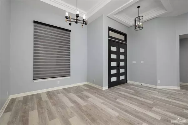 5904 N Dodger ST, Pharr, TX 78577