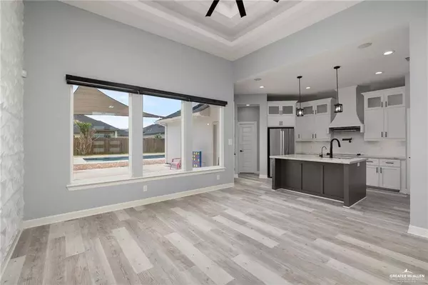 5904 N Dodger ST, Pharr, TX 78577