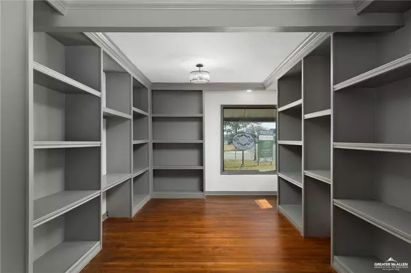 1601 N 7th ST, Mcallen, TX 78501