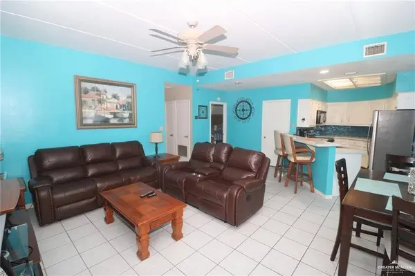 125 E Georgia Ruth DR #B202, South Padre Island, TX 78597