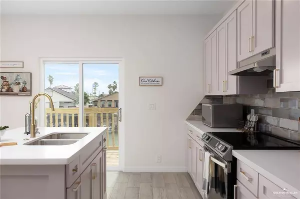 1009 Bass AVE #3, Port Isabel, TX 78578