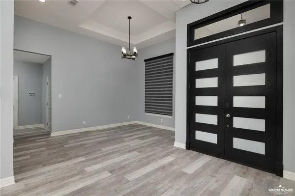 5904 N Dodger ST, Pharr, TX 78577