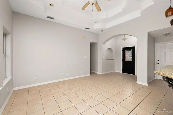 1203 Harbor LN, La Joya, TX 78560