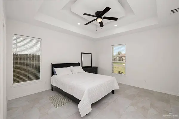 5424 San Diego DR, Edinburg, TX 78542