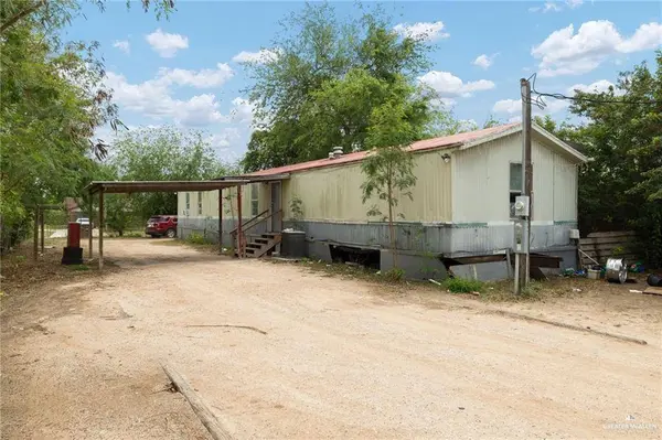 213 Cabana DR