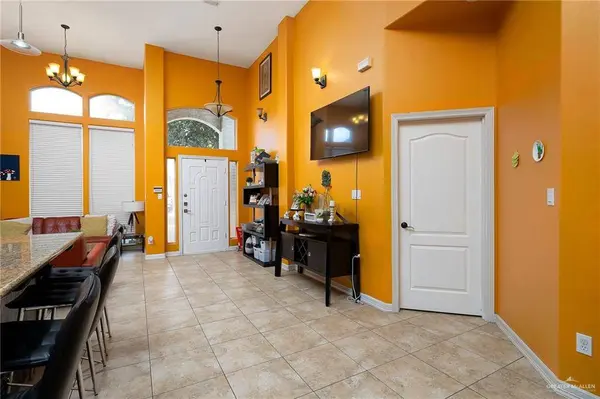 806 W Solar DR, Mission, TX 78574