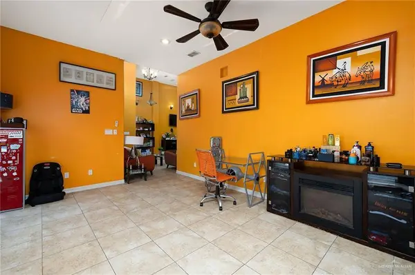806 W Solar DR, Mission, TX 78574