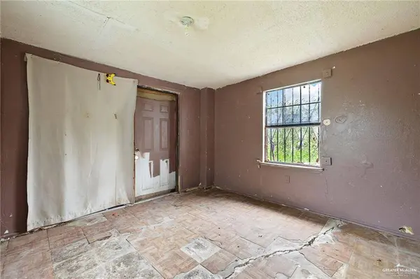 211 Cabana DR, Donna, TX 78537