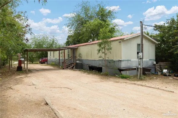213 Cabana DR